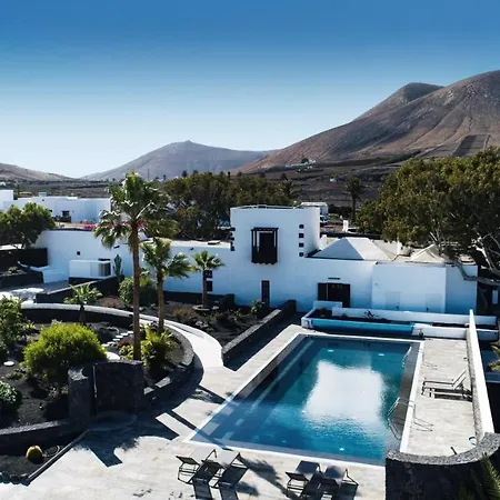 Eco-finca Curbelo - Adults Only Aparthotel Uga