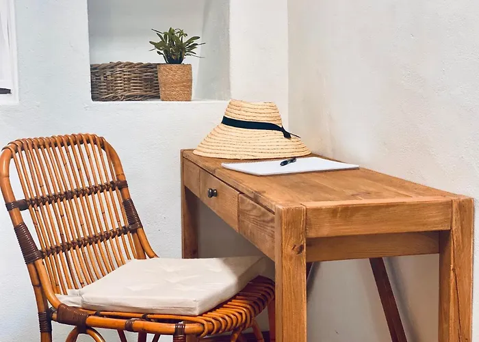 Eco-finca Curbelo - Adults Only Apartahotel